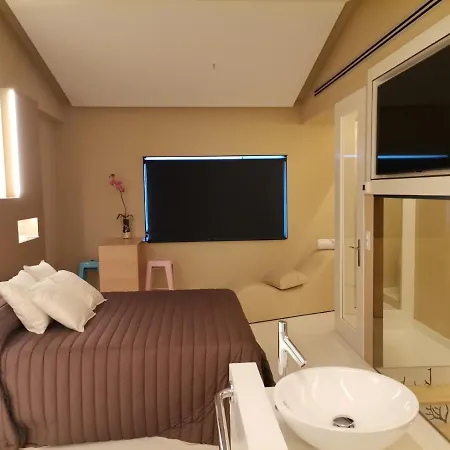 Latino * Llanera (Asturias)