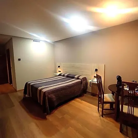 Latino Motel