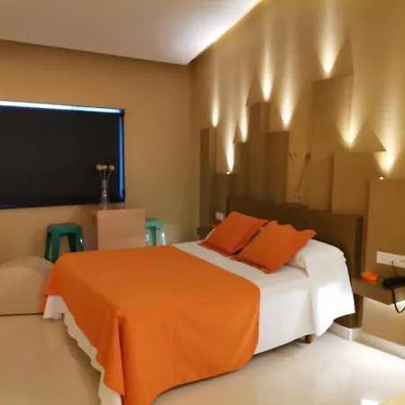 Motel Latino *