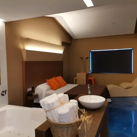 Motel Latino